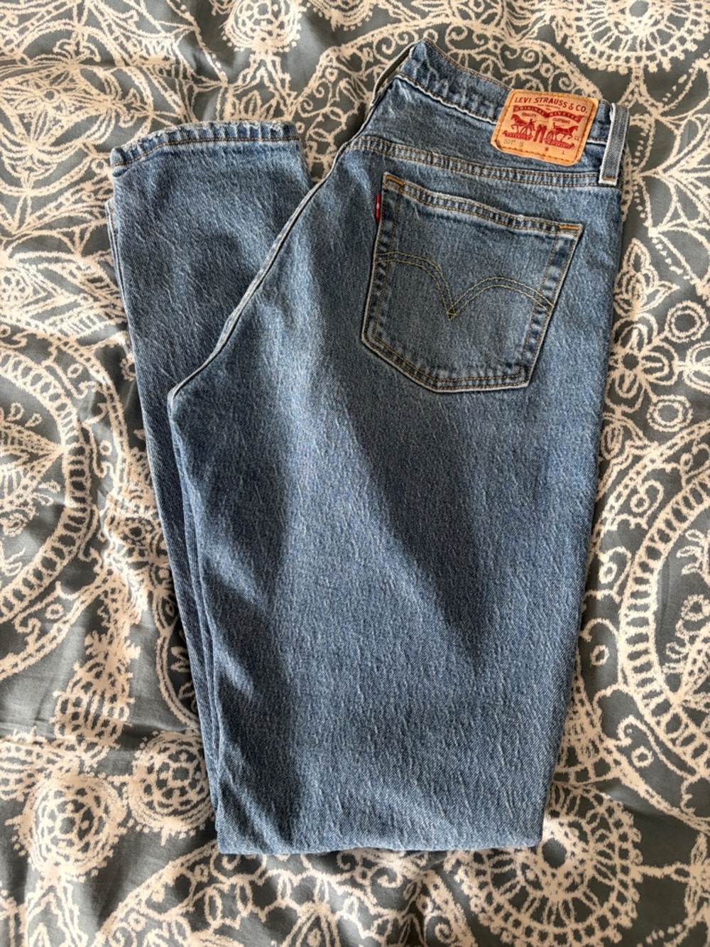Levi's Straight Leg Blue Denim Jeans with Back Pocket Patch
